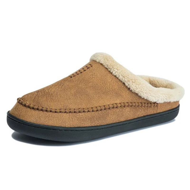 CloudSoft Indoor Slippers | Fleece-lined men's slippers to slip into