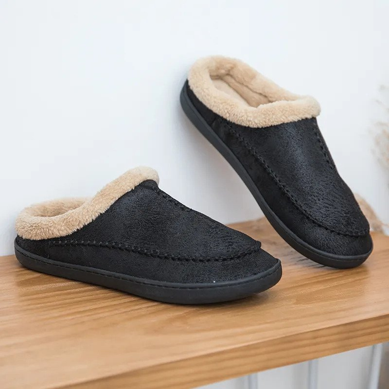 CloudSoft Indoor Slippers | Fleece-lined men's slippers to slip into