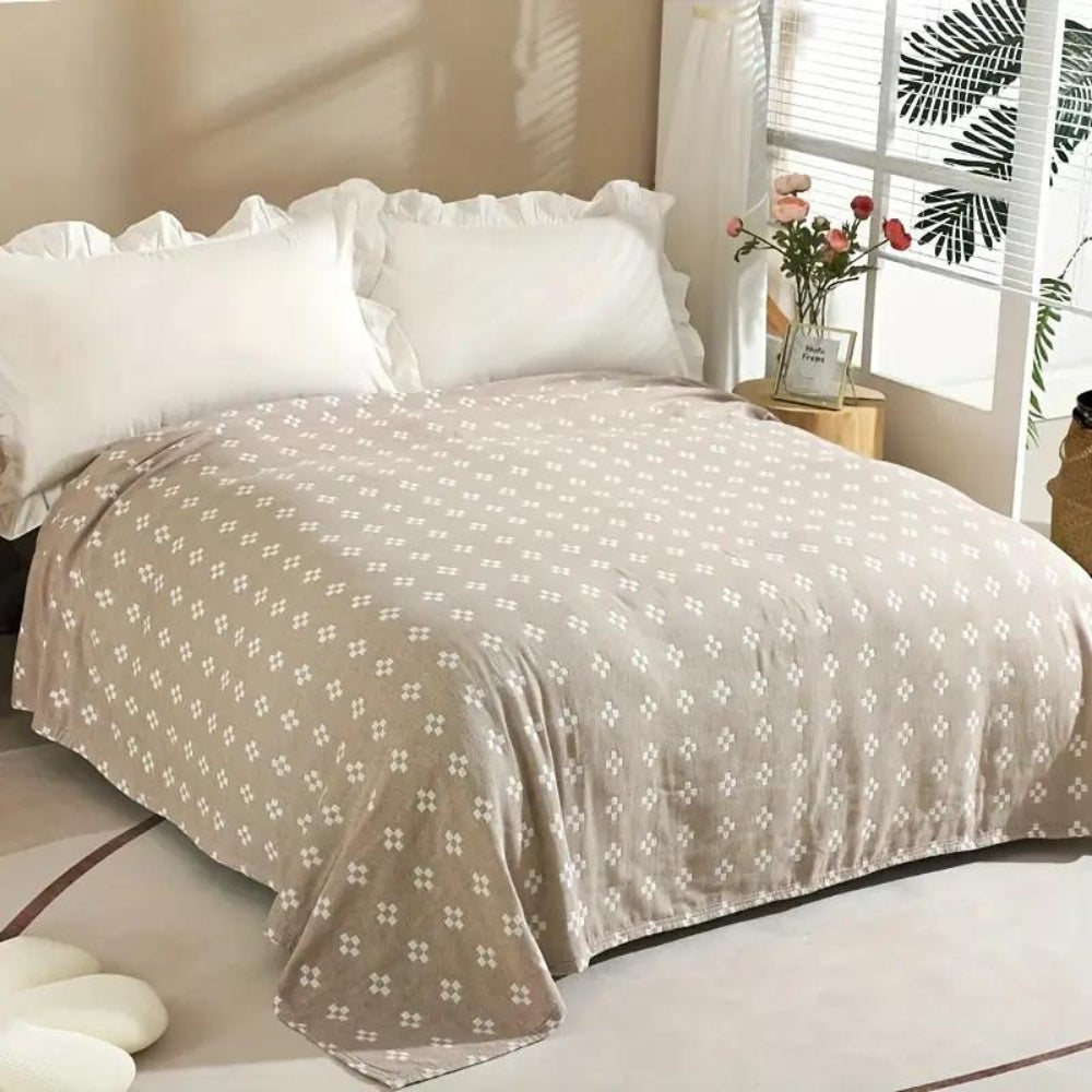 Reversible Cotton Floral Quilt Blanket – Lightweight Bedspread for All-Season Use and Modern Styling