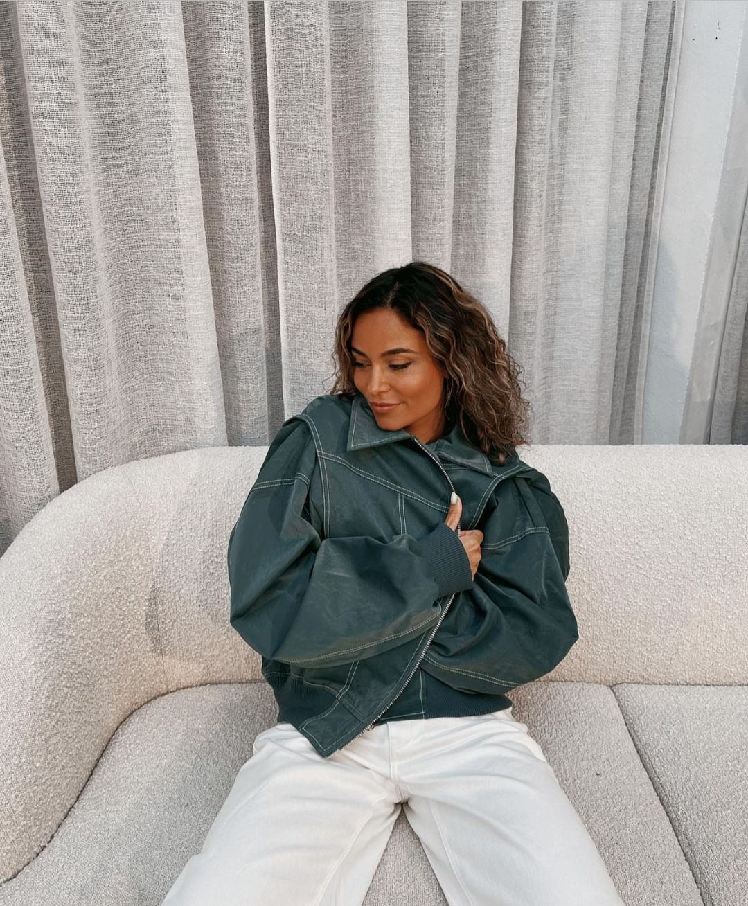 Oversized Bomber Jacket - Women's Zip-Up Bomber Jacket for Autumn
