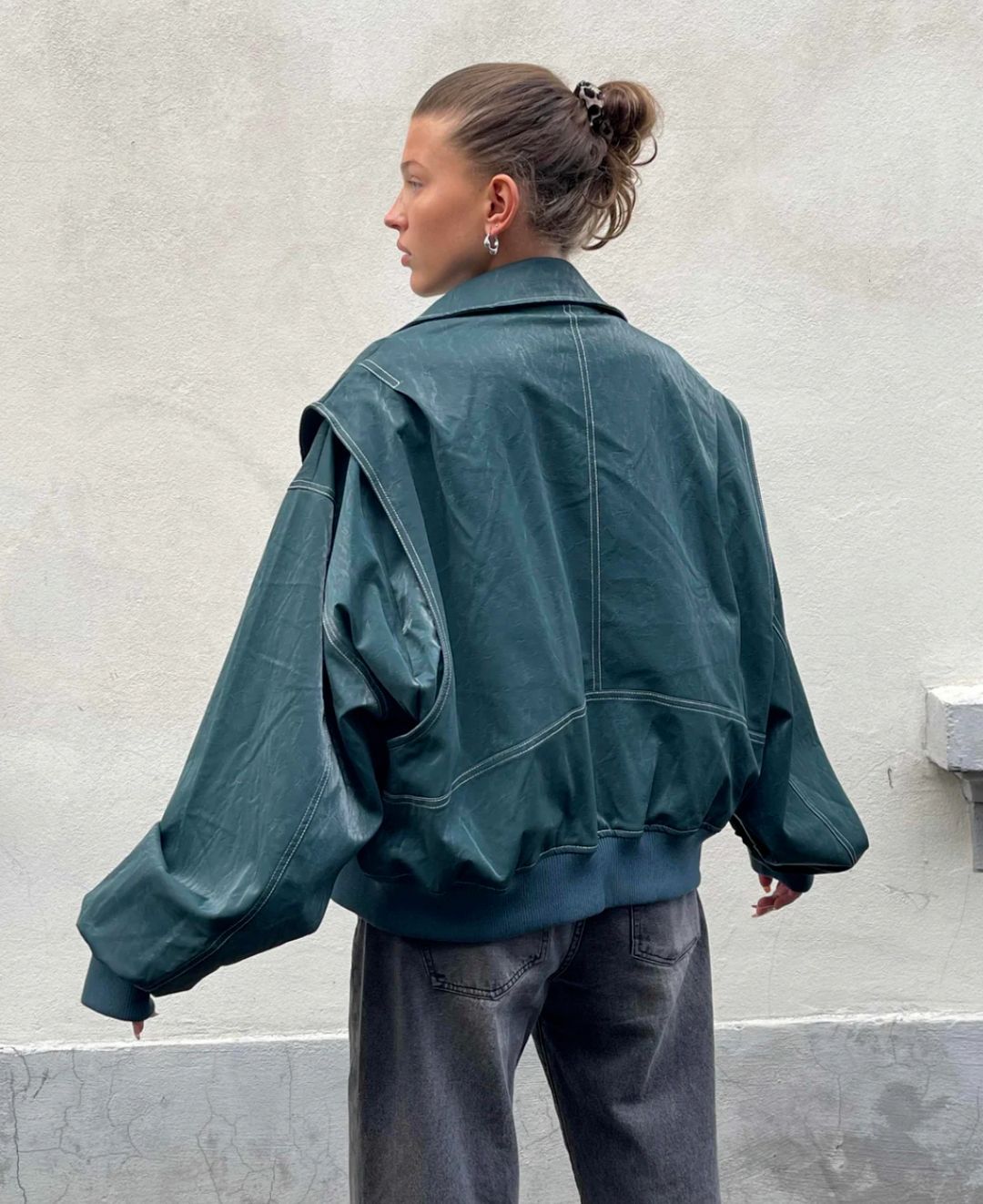 Oversized Bomber Jacket - Women's Zip-Up Bomber Jacket for Autumn
