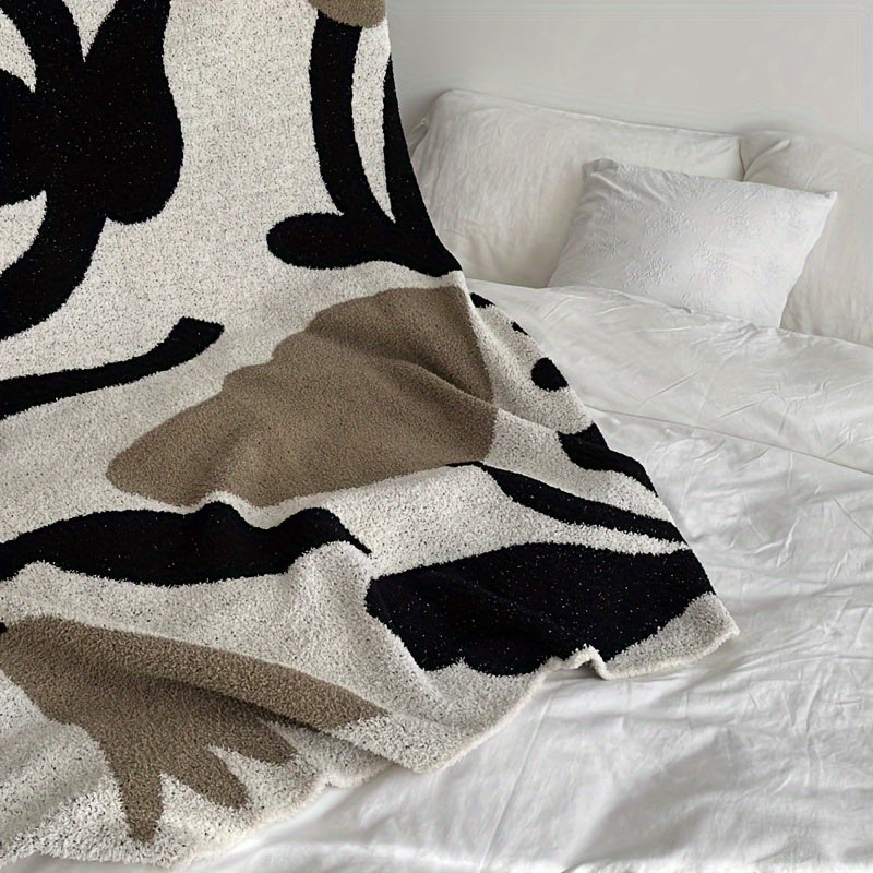 Soft Throw Blanket Warm Geometric Pattern