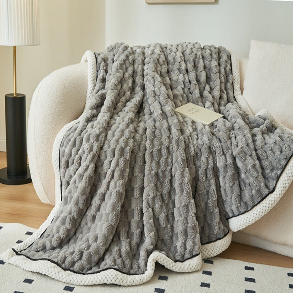Textured Plush Sherpa Throw Blanket – Ultra Soft Fleece Layer for Lounge, Sofa or Bedroom Comfort