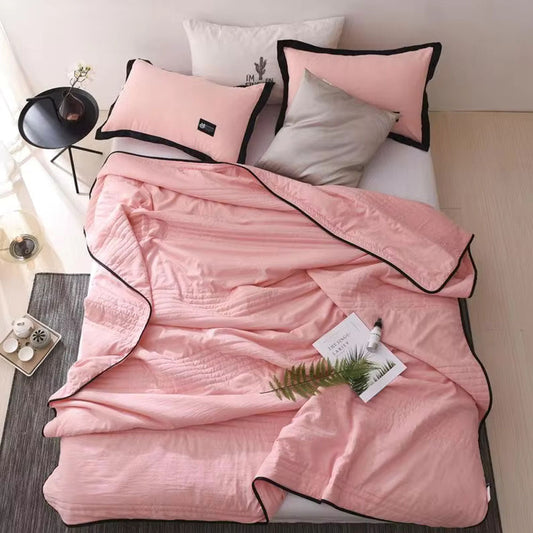 Ultra-Soft Lightweight Microfibre Comforter Set with Modern Edge Trim for All-Season Bedding Use