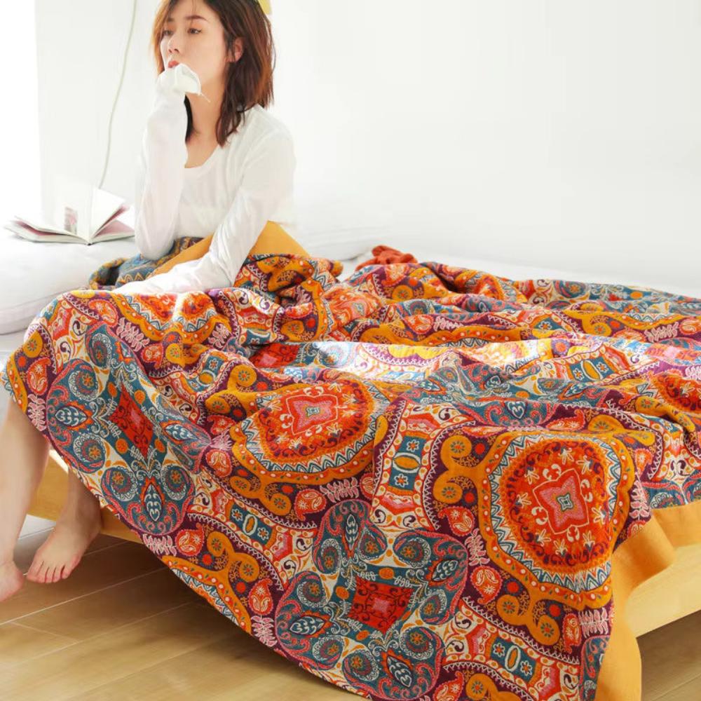 Boho Mandala Pattern Quilt Blanket – Lightweight Reversible Cotton Bedspread for All-Season Style