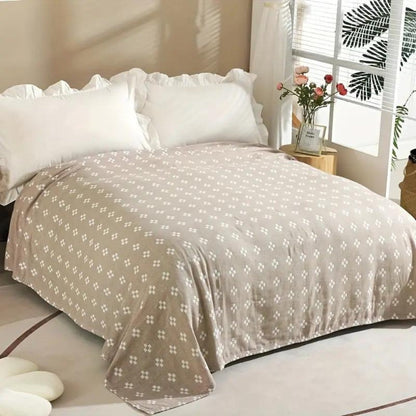 Reversible Cotton Floral Quilt Blanket – Lightweight Bedspread for All-Season Use and Modern Styling