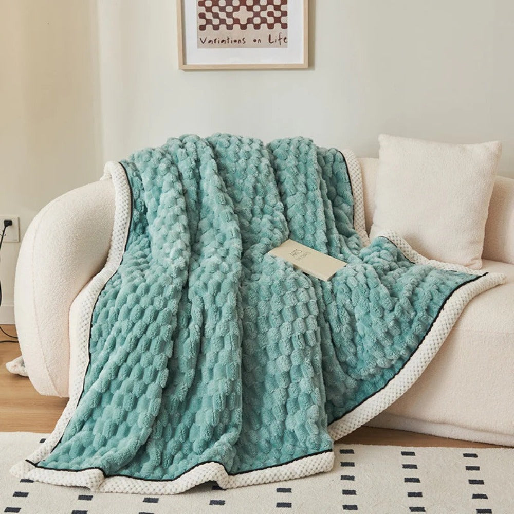 Textured Plush Sherpa Throw Blanket – Ultra Soft Fleece Layer for Lounge, Sofa or Bedroom Comfort