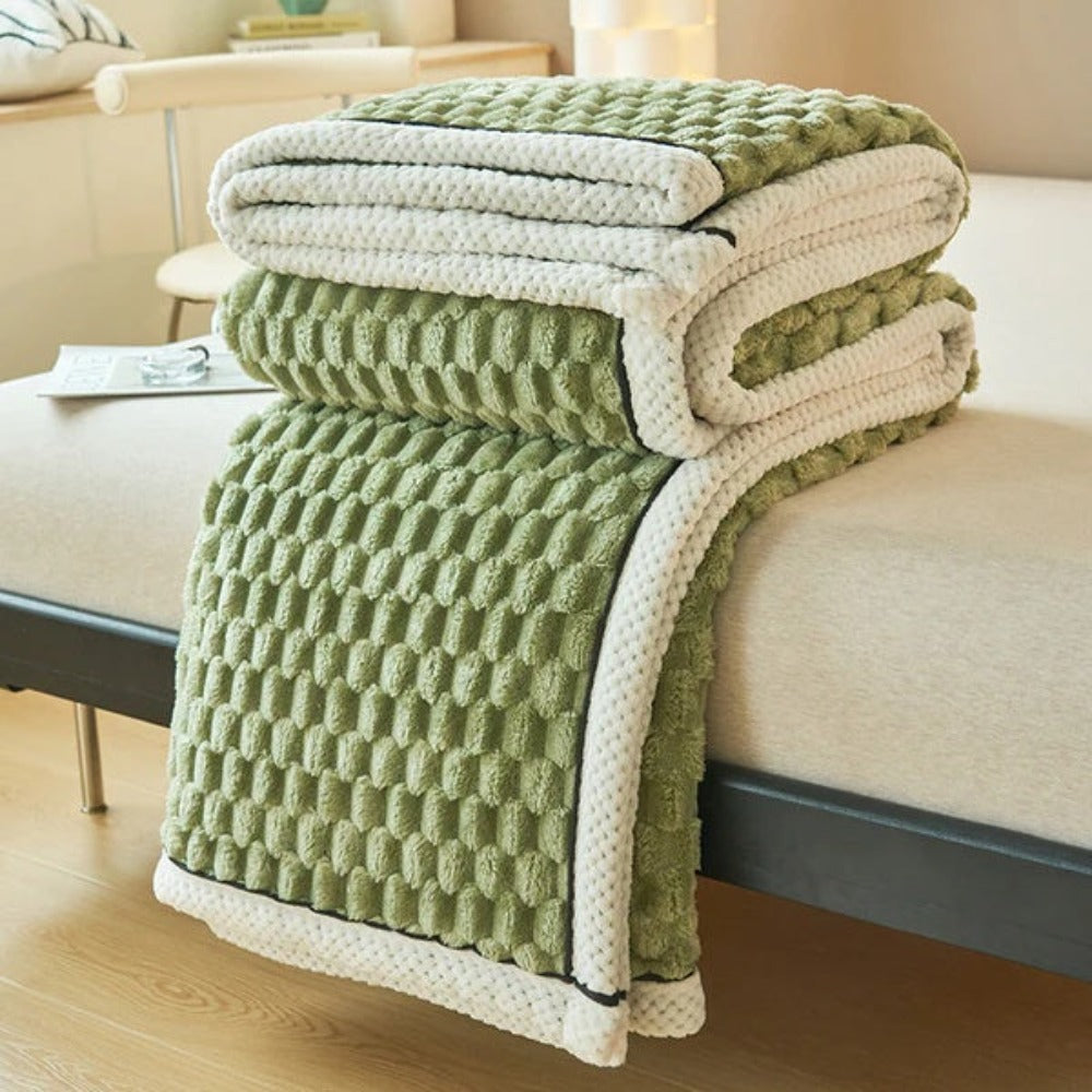 Textured Plush Sherpa Throw Blanket – Ultra Soft Fleece Layer for Lounge, Sofa or Bedroom Comfort