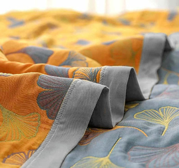 Reversible Cotton Leaf Quilt Blanket – Lightweight Printed Bedspread for All-Season Comfort